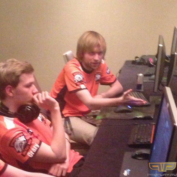 ���-�� �� ������� � Virtus.pro (instagram.com/#dota2ti) 